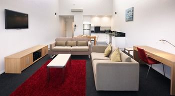 Crown On Darby - Darwin Holiday 20