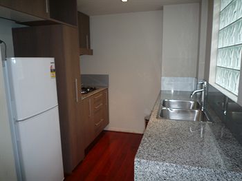 Wyndel Apartments - Harbour Watch - Darwin Holiday 5