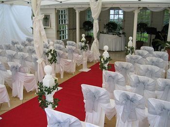 House Of Laurels - Darwin Holiday 0