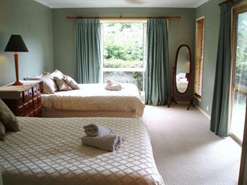 House Of Laurels - Darwin Holiday 17