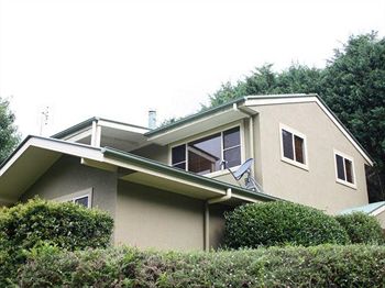 House Of Laurels - Darwin Holiday 35