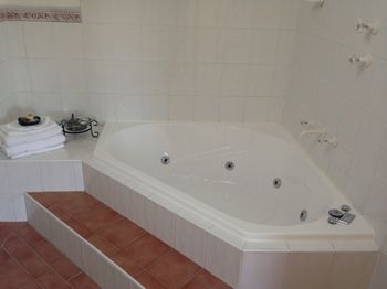 Valley Of The Waters B&B - Darwin Holiday 8