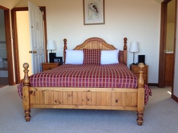 Valley Of The Waters B&B - Darwin Holiday 9