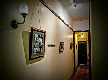 Sydney Harbour Bed & Breakfast - Darwin Holiday 46