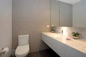 Astra Apartments - St Kilda Rd - Darwin Holiday 9