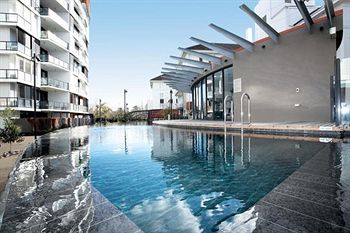 Astra Apartments - St Kilda Rd - Darwin Holiday 1