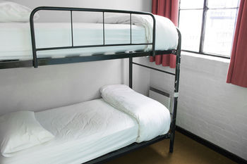 Discovery Melbourne Hostel - Darwin Holiday 17