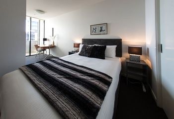 Accent Accommodation At Docklands Melbourne - Darwin Holiday 7