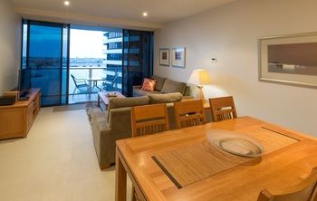 Accent Accommodation At Docklands Melbourne - Darwin Holiday 9