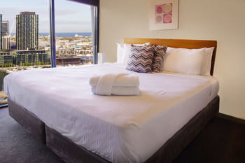 Accent Accommodation At Docklands Melbourne - Darwin Holiday 31