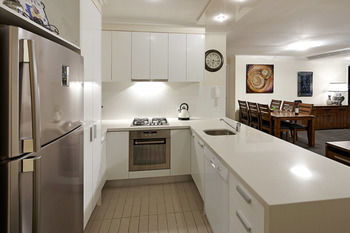 Gem Apartments - Darwin Holiday 15