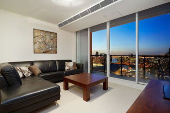 Gem Apartments - Darwin Holiday 16