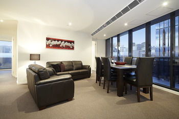 Gem Apartments - Darwin Holiday 46