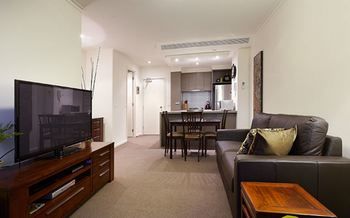 Gem Apartments - Darwin Holiday 77
