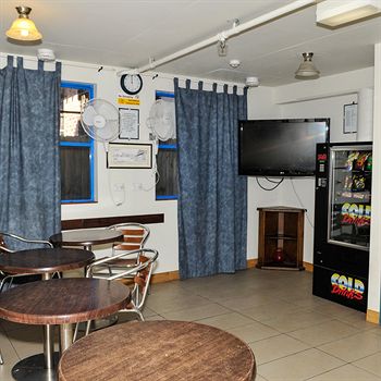 The Village Bondi Beach - Hostel - Darwin Holiday 0