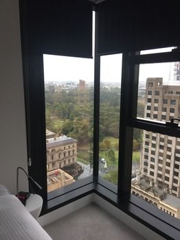 Apartments Melbourne Domain - CBD - Darwin Holiday 36