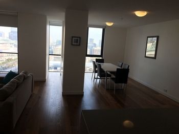 Apartments Melbourne Domain - Docklands - Darwin Holiday 25