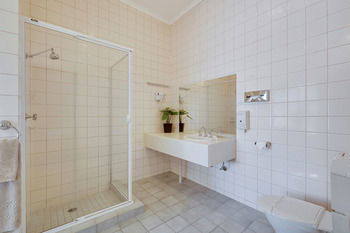 Comfort Inn Greensborough - Darwin Holiday 18