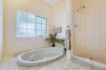 Comfort Inn Greensborough - Darwin Holiday 20