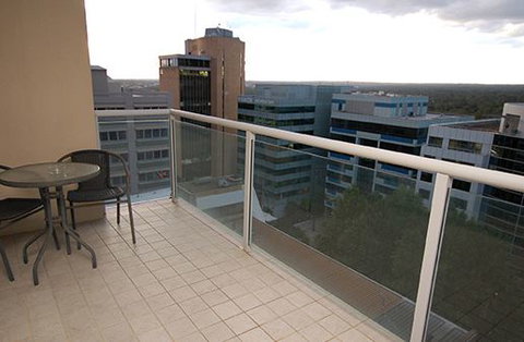 Executive Living - Darwin Holiday 0