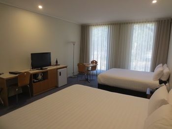 Dingley International Hotel - Darwin Holiday 5