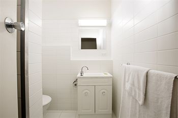 Campbellfield VIC Darwin Holiday