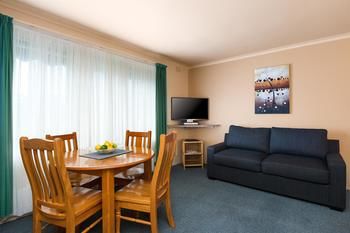 Best Western Fawkner Suites & Serviced Apartments - Darwin Holiday 13