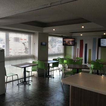 Ibis Budget Fawkner - Darwin Holiday 8