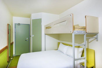 Ibis Budget Fawkner - Darwin Holiday 17