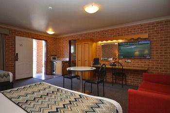 Best Western Bluegum Motel - Darwin Holiday 24