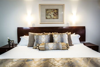 Foothills Conference Centre - Darwin Holiday 1