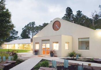 Foothills Conference Centre - Darwin Holiday 16