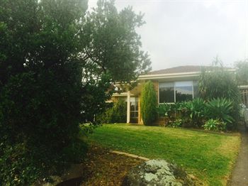 Australian Home Away @ East Doncaster Andersons Creek 1 - Darwin Holiday 1