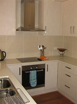 Mirra Chana - Darwin Holiday 3