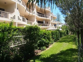 Mirra Chana - Darwin Holiday 7