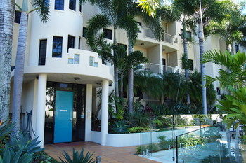 Mirra Chana - Darwin Holiday 20