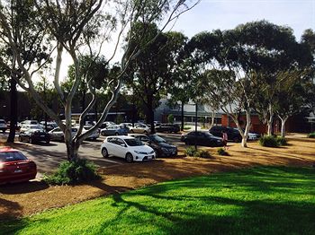 Box Hill Studios At Canterbury Gardens - Darwin Holiday 1