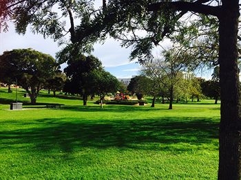 Box Hill Studios At Canterbury Gardens - Darwin Holiday 24