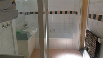 Australian Home Away @ Box Hill 21 - Darwin Holiday 0