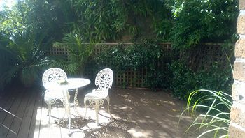 Linley House Bed & Breakfast - Darwin Holiday 12