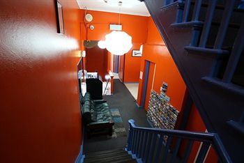 Central Perk Lodge - Darwin Holiday 1