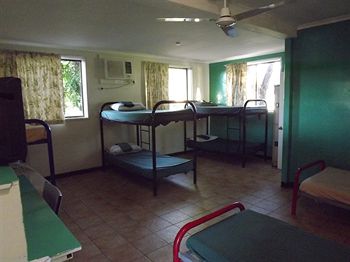Palm Court Budget Motel Hostel/Backpackers - Darwin Holiday 5