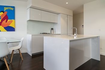 AKOM Prahran - Darwin Holiday 20