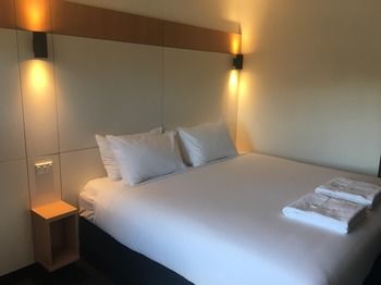 Ibis Budget Casula Liverpool - Darwin Holiday 8