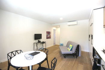 Aberlour Court - Darwin Holiday 33
