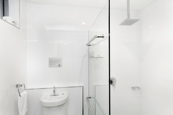 Merewether Motel - Darwin Holiday 1