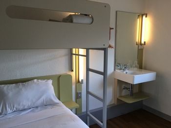 Ibis Budget St Peters - Darwin Holiday 6
