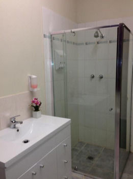 Carnegie Motor Inn - Darwin Holiday 4