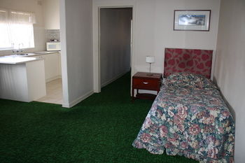 Carnegie Motor Inn - Darwin Holiday 37