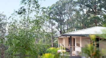 Mountain Element Retreats - Darwin Holiday 5